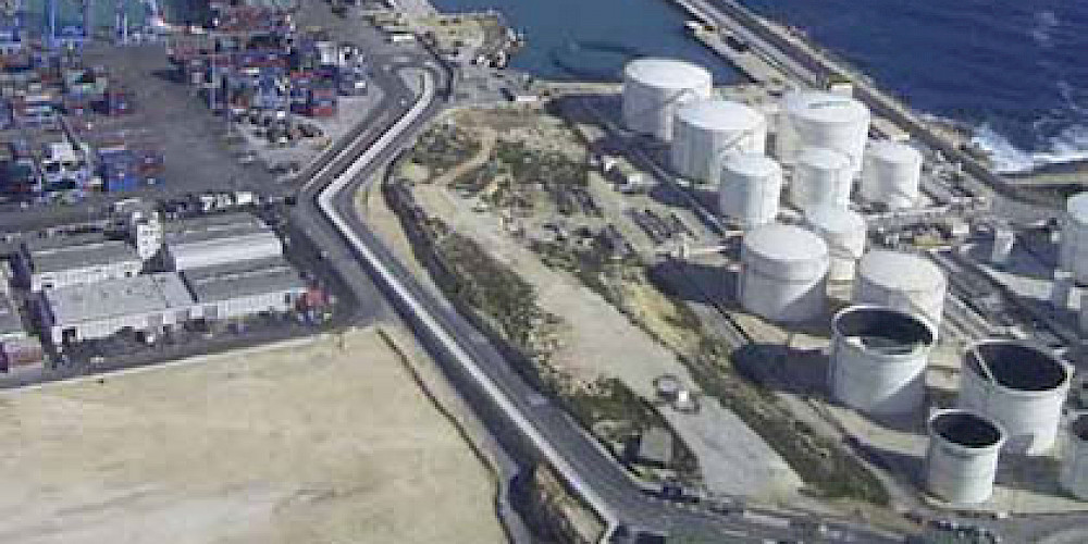 HIT Germany, Hafentechnik, Industrietechnik, Automatisierung, Move-e-star, Hebezeuge, Öl, Gas, Fluide