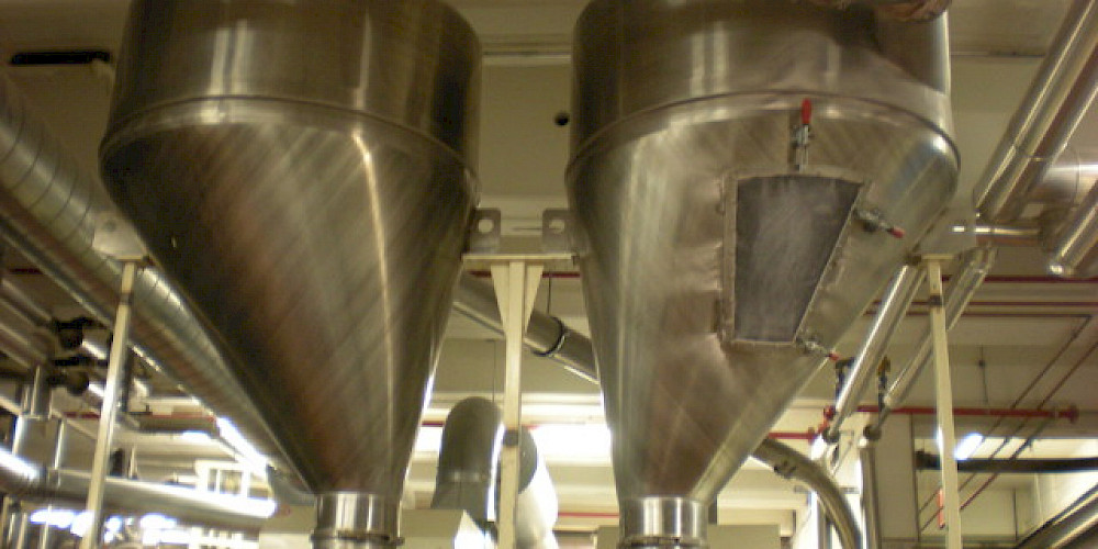 HIT Germany, Hafentechnik, Industrietechnik, Automatisierung, Move-e-star, Hebezeuge, Öl, Gas, Fluide